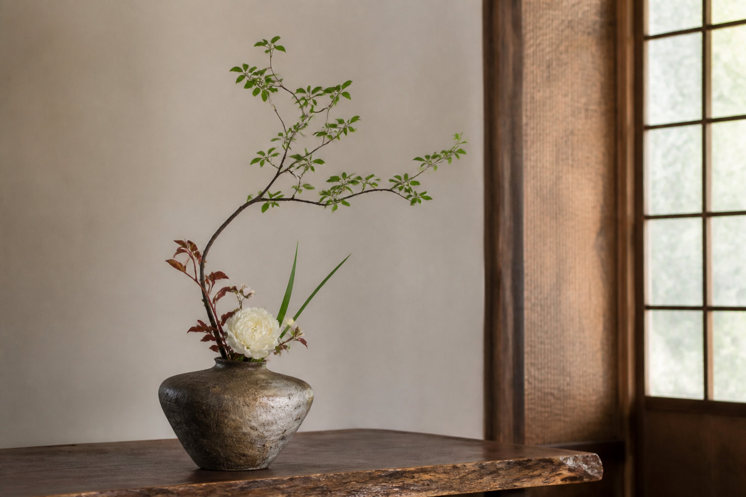 Créer une ambiance chaleureuse grâce à la lumière et aux plantes